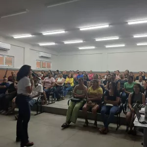 Encontros fortalecem vínculo entre famílias e escola e ampliam alcance do Bolsa Presença e Pé-de-Meia, na Bahia