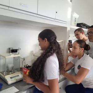 Uesb oferece Programa de Iniciação Científica para alunos do Ensino Médio