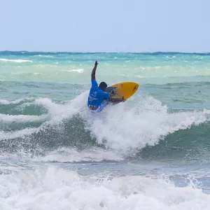 Bahia viaja para disputa de etapa do Brasileiro de parasurf em busca de vaga no Mundial