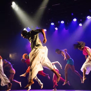 Quarta que Dança estreia com apresentações gratuitas de BTCA e Odun, em Salvador e Vitória da Conquista