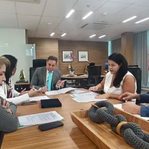 Em reunião no TJ-BA, SPM dialoga e reforça pedido de integração dos dois poderes