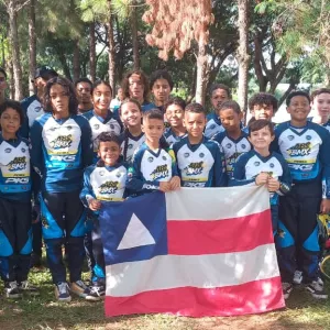 Baianos disputam competições nacionais de tiro com arco, BMX e stand up paddle com apoio do Governo do Estado