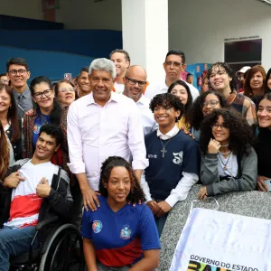 Vitória da Conquista avança na educação pública e superior com inauguração de novas unidades escolares estaduais