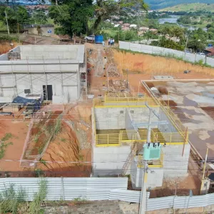 Obras de ampliação do abastecimento de água de Ipiaú alcançam 60% de execução