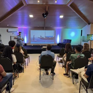 Qualificação do turismo de avistamento de baleias-jubarte acontece no litoral baiano