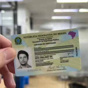 Governo da Bahia inicia emissão da nova Carteira de Identidade Nacional em policarbonato