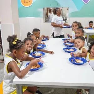 Governo da Bahia fortalece creches comunitárias com equipamentos para ampliar a segurança alimentar na primeira infância