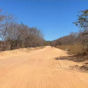 Acesso ao povoado de Currais, em Campo Alegre de Lourdes 
