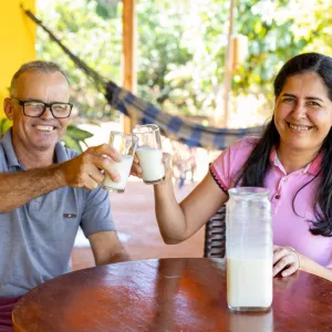 Governo do Estado fortalece produção de leite e transforma a vida de famílias agricultoras no Oeste da Bahia