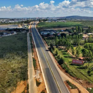 Obras estruturantes do Estado da Bahia requalificam saúde e infraestrutura em Vitória da Conquista