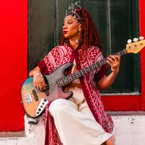 Riane é a artista da semana no Selo Educadora FM Independente