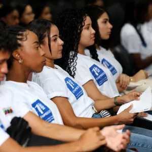 SineBahia oferece serviços e orientação profissional para estudantes em Salvador