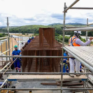 Obras da nova ponte sobre o Rio Jequitinhonha chegam a 65% de execução