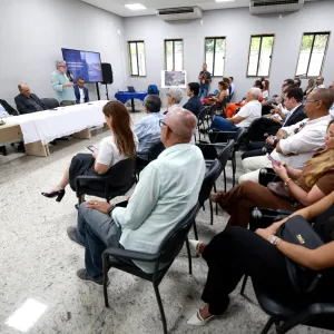 Estado da Bahia autoriza segunda etapa de obras de pavimentação e drenagem no CIS, em Feira de Santana
