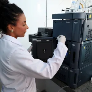Novos cromatógrafos aceleram laudos toxicológicos e reforçam atuação da Polícia Técnica na Bahia