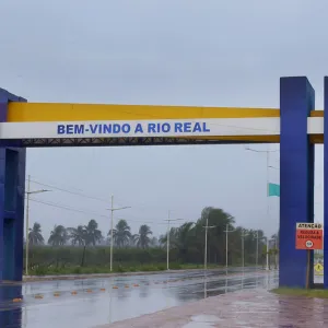 Bahia tem 13 municípios em Situação de Emergência após chuvas; BA-413 segue interditada