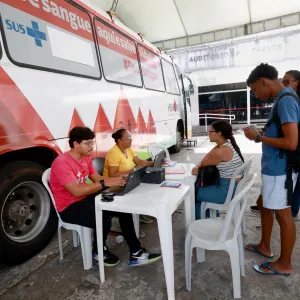 Hemoba amplia pontos de doação de sangue com unidade móvel em outubro