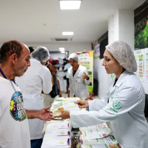 Restaurantes Populares promovem ação educativa no Dia Mundial da Alimentação