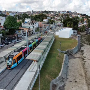 Obra do Governo do Estado, VLT é reconhecido entre as melhores e maiores intervenções de 2026
