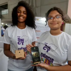 Protagonismo feminino e inovação marcam a abertura da 23ª Semana Nacional de Ciência e Tecnologia na Bahia
