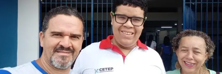 Estudante autista de escola pública é aprovado em instituição federal de ensino