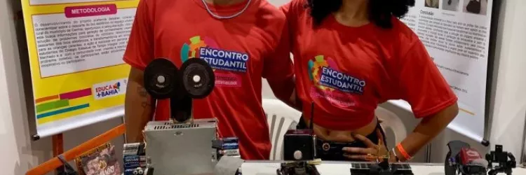 Estudantes criam brinquedos educativos a partir de resíduos eletrônicos