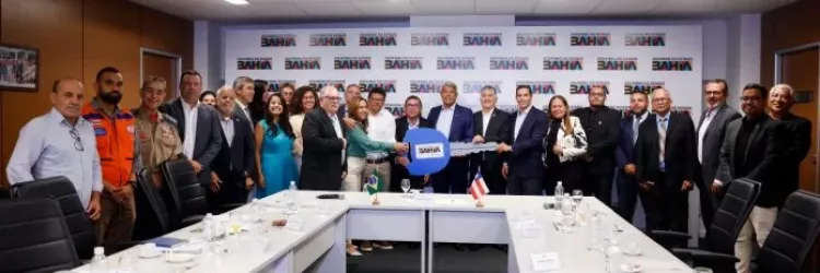 Governo dialoga com Itambé sobre situação de emergência em decorrência das chuvas e entrega um veículo