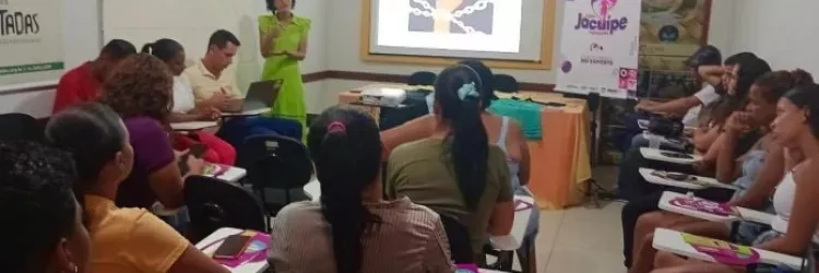 Elas à Frente do Esporte inicia atividades com entrega de material e Copa de Futebol Feminino na Bacia do Jacuípe - Foto: Jucélia Silva- Ascom/SPM