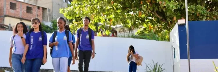 SEC faz visitas a colégios estaduais da capital para traçar estratégia de melhoria de infraestrutura