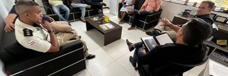 Detran dialoga com proprietários de trios, entidades e associações para o Carnaval 2025