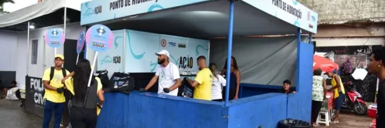 Carnaval: 82 mil litros de água foram distribuídos para hidratação do folião em Salvador e no interior