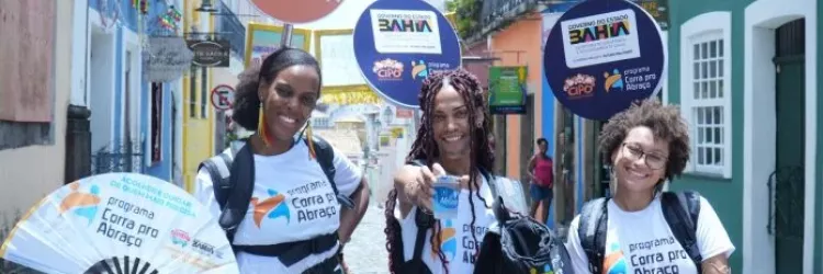 Programa Corra pro Abraço intensifica ações para garantir assistência durante o Carnaval de Salvador