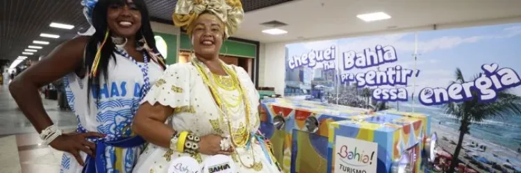 Turistas têm receptivo especial da Setur-BA na chegada para o Carnaval da Bahia