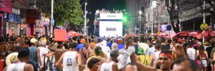 Com apoio da Bahiagás, Trio Armandinho Dodô e Osmar anima pipoca no Campo Grande com repertório eclético