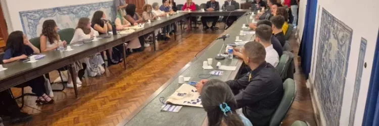 Jovens de diversos países estão na Bahia para curso sobre o BRICS+, com experiência turística