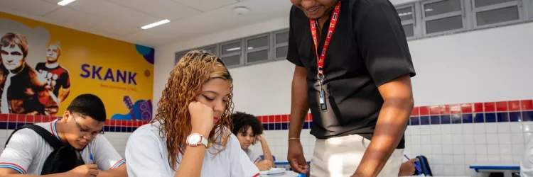 SEC já divulgou portarias sobre conversão de licença-prêmio em pecúnia para professores, coordenadores pedagógicos e servidores