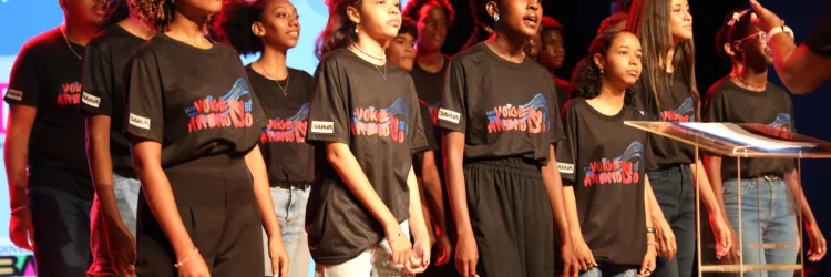 Workshop sobre cuidados com a voz reúne profissionais de diversas áreas, em Salvador