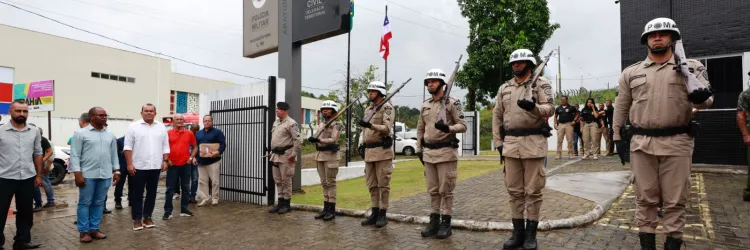 Aratuípe recebe novas unidades das polícias Militar e Civil
