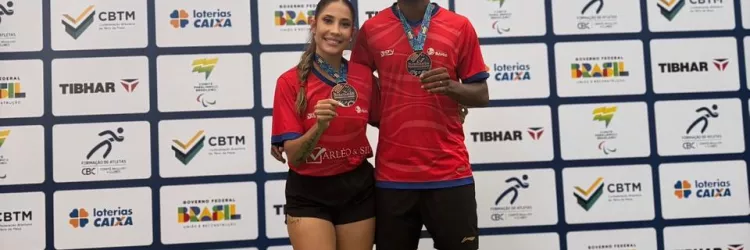 Dupla de mesa-tenistas baianos apoiados pelo Faz Atleta disputam torneio nacional nesta semana