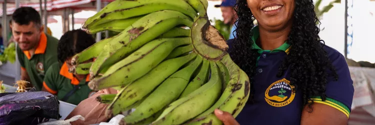 Mercados municipais promovem melhorias