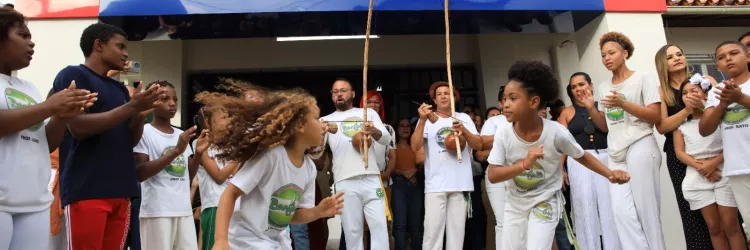 Entregas do Estado em Presidente Tancredo Neves destaca projetos para a educação e infraestrutura para o município