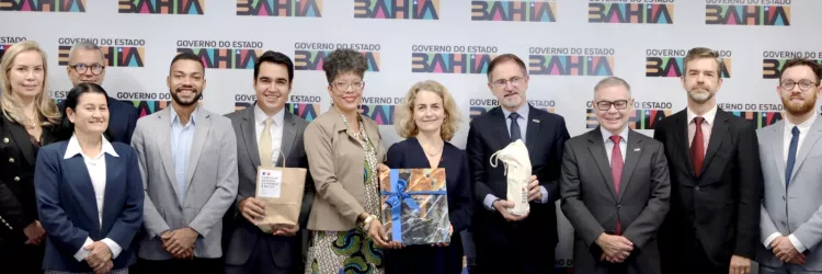 Em reunião, Bahia e França reforçam cooperação diplomática e cultural