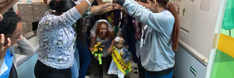 Hospital Estadual da Criança celebra o São João com cortejo e ensaio fotográfico de prematuros