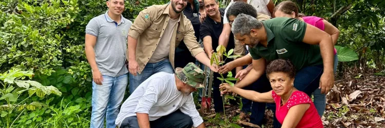 Agricultores de Jiquiriçá recebem kits e capacitação da Sema e Inema para desenvolver Sistemas Agroflorestais