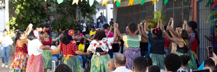 Escola de Dança da Funceb realiza Arraiá no Nordeste de Amaralina 