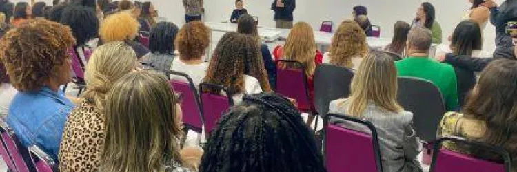 SPM e Neim/Ufba promovem curso sobre prevenção e enfrentamento à violência política de gênero e raça, em Salvador