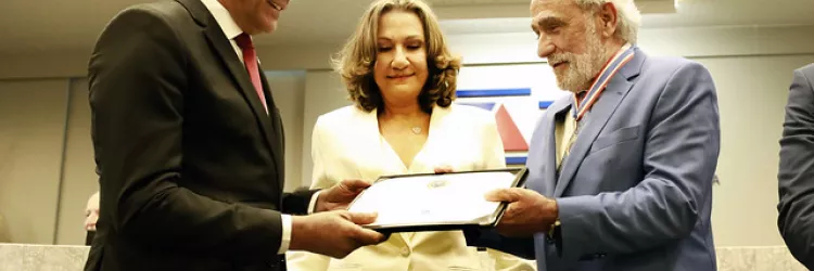 Jerônimo Rodrigues entrega Medalhas da Ordem 2 de Julho em cerimônia no MAC Bahia, nesta quinta (31)