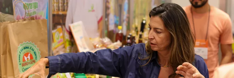 Agricultura Familiar da Bahia conquista espaço e novos mercados na SuperBahia 2025