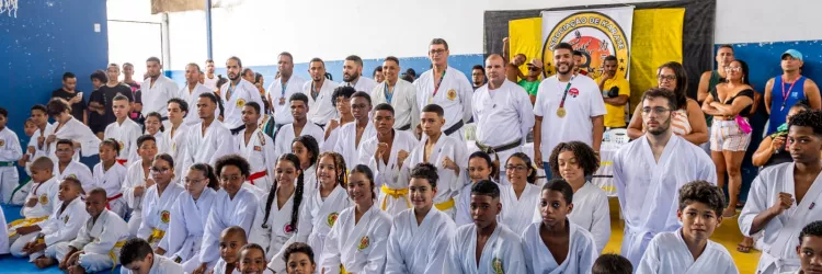 Sudesb apoia associações de incentivo ao karatê com transporte para o Campeonato Baiano em Feira de Santana
