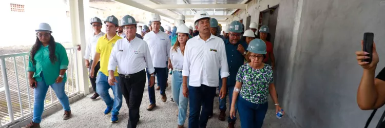 No Dia do Feirante, governador visita obras da Feira de São Joaquim e autoriza novas intervenções